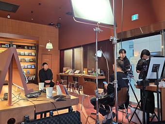 우리회 유튜브 영상 촬영-기발한 인터뷰((주)엑스와이지-황성재 대표)   이미지
